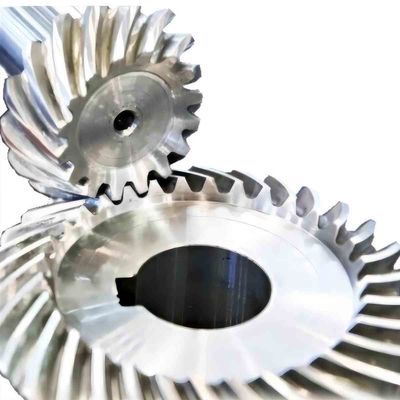 CNC-Bearbeitung mit Hypoidgetriebe und Getriebewellen für Bagger